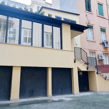 YCH-Casa Indipendente in zona Prati-3